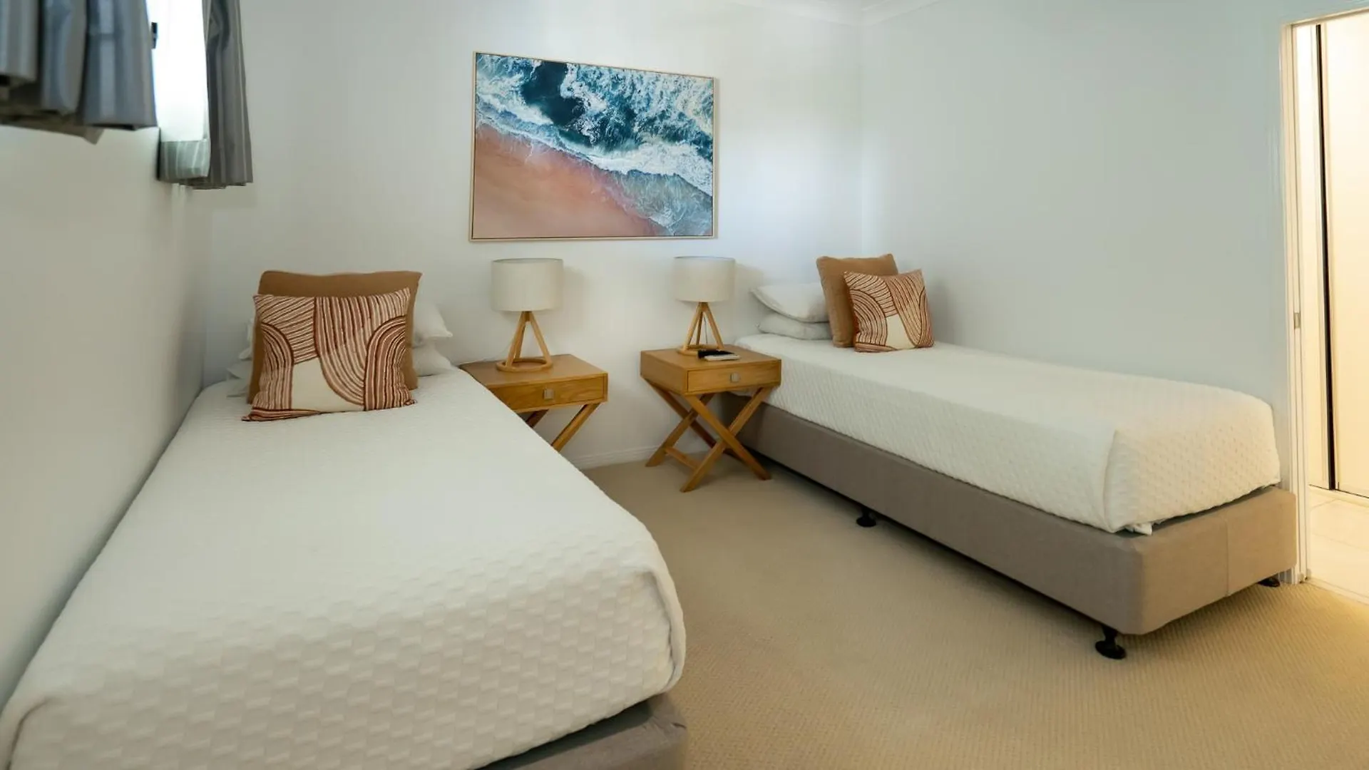 Waters Edge Apartment Cairns 5*,