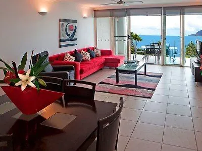 ***** Aparthotel Waters Edge Apartment Cairns Australia