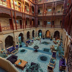 Отель Shah Palace Luxury Museum